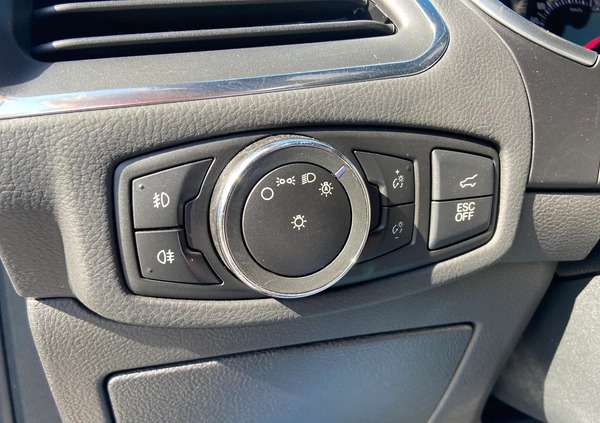 Ford EDGE cena 136500 przebieg: 44500, rok produkcji 2019 z Oborniki małe 191